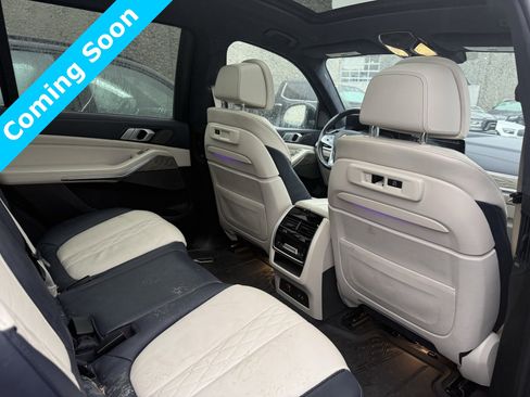 Used 2019 BMW X7 xDrive50i image 13
