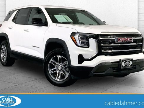 Used 2025 GMC Terrain Elevation AWD/4WD image 1