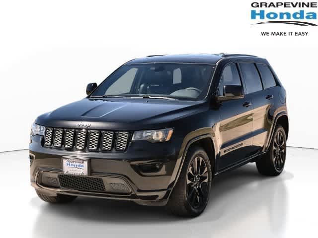 Used 2018 Jeep Grand Cherokee Altitude RWD image 1