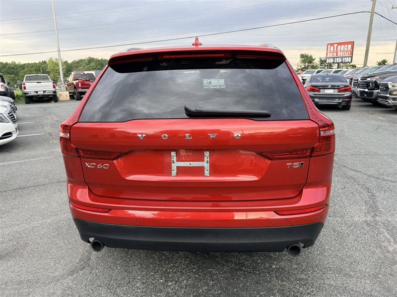 Used 2020 Volvo XC60 T5 Momentum AWD/4WD image 6
