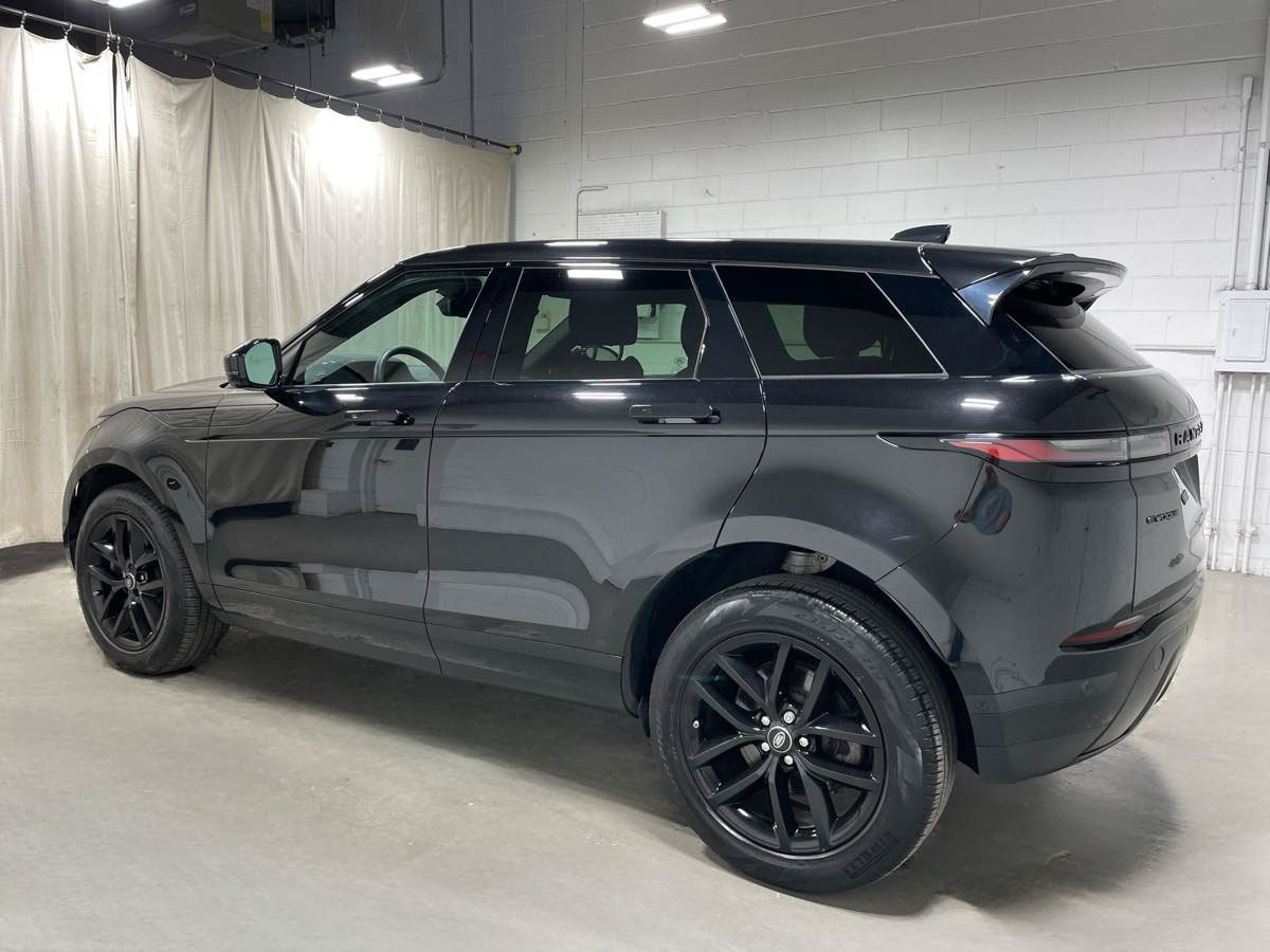 Used 2024 Land Rover Range Rover Evoque S AWD/4WD image 5