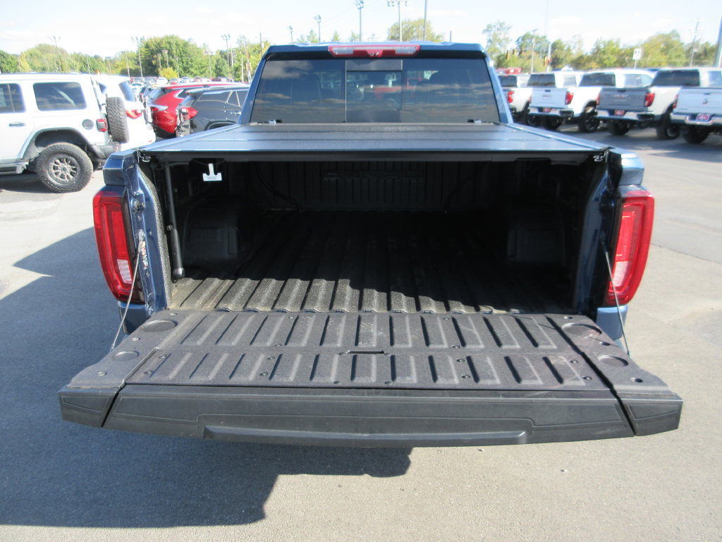 Used 2023 GMC Sierra 1500 Denali Ultimate AWD/4WD image 9
