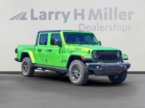 New 2025 Jeep Gladiator Willys image 7