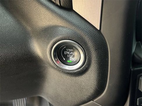 Used 2019 GMC Sierra 1500 SLE w/ SLE Value Package image 22