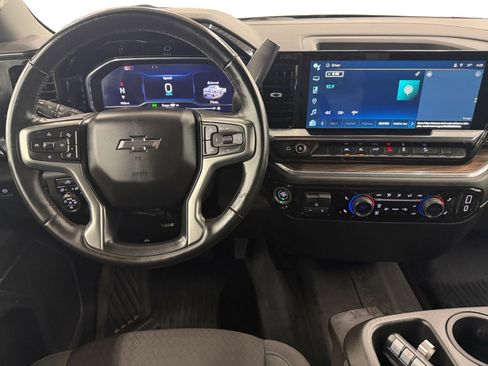 Used 2024 Chevrolet Silverado 1500 RST AWD/4WD image 13