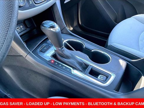 Used 2019 Chevrolet Equinox LS w/ LS Convenience Package image 17