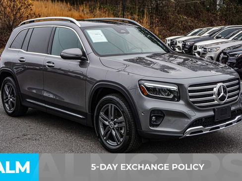 Used 2025 Mercedes-Benz GLB 250 GLB 250 w/ Exclusive Package image 4