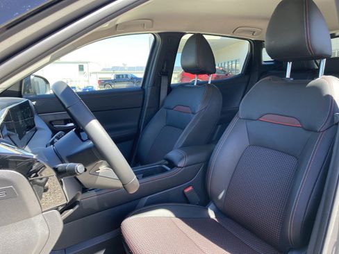 Used 2026 Nissan Kicks SR w/ Cold Weather Package image 13