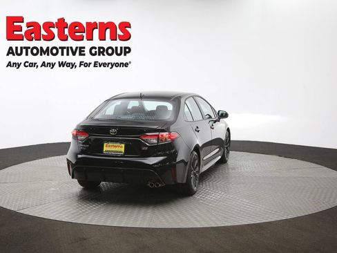 Used 2025 Toyota Corolla SE image 38