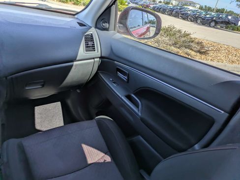 Used 2019 Mitsubishi Outlander Sport ES FWD image 20