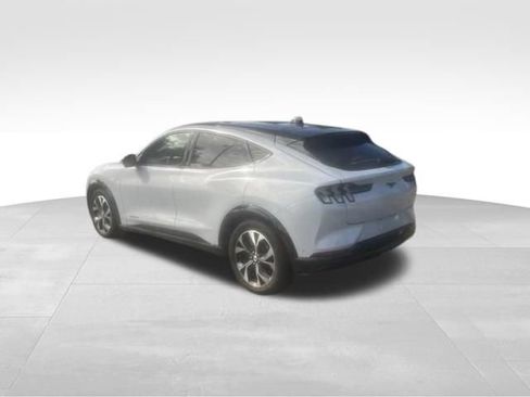Used 2022 Ford Mustang Mach-E Premium AWD/4WD image 8