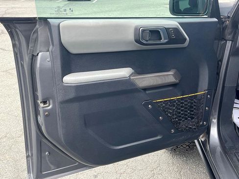 Used 2021 Ford Bronco Badlands image 13