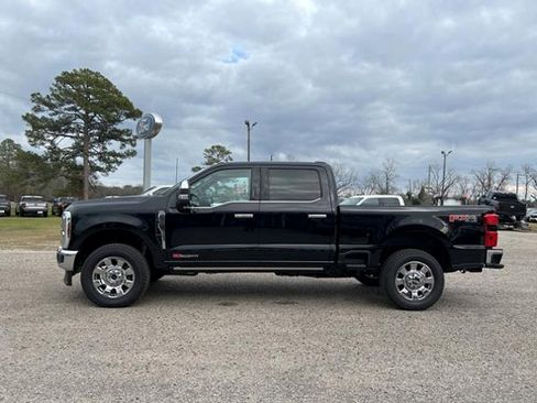 New 2024 Ford F250 Lariat w/ Lariat Ultimate Package image 6