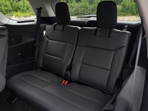 New 2026 Ford Explorer Active w/ Active Comfort Package RWD image 19