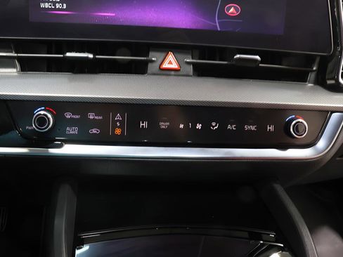 Used 2025 Kia Sportage SX Prestige image 9