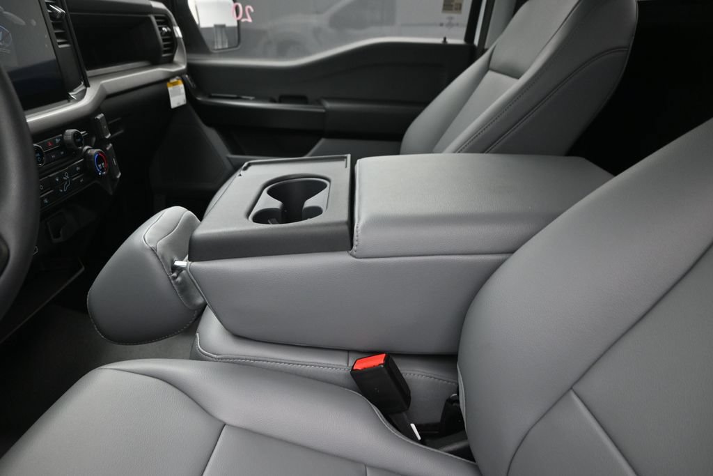 New 2026 Ford F150 XL AWD/4WD image 17