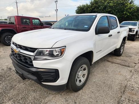 Used 2022 Chevrolet Colorado W/T w/ WT Convenience Package RWD image 3