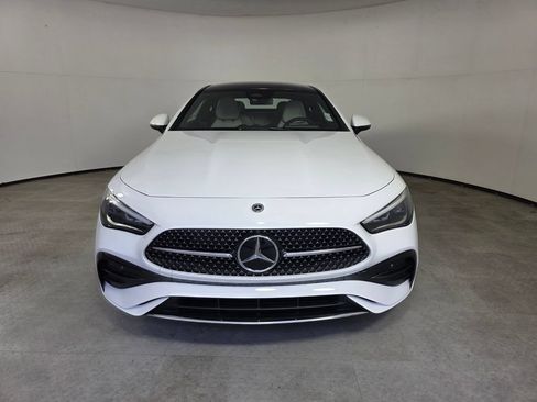 New 2027 Mercedes-Benz CLE 300 4MATIC Coupe image 2