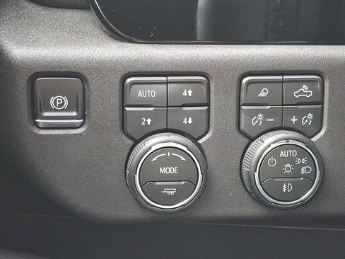 New 2026 Chevrolet Silverado 1500 LT Trail Boss w/ LT Trail Boss Premium Package image 17