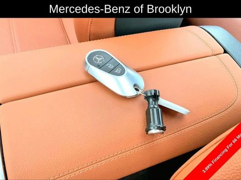 Certified 2025 Mercedes-Benz C 300 4MATIC Sedan image 15