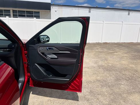 New 2026 Ford Explorer Platinum RWD image 10
