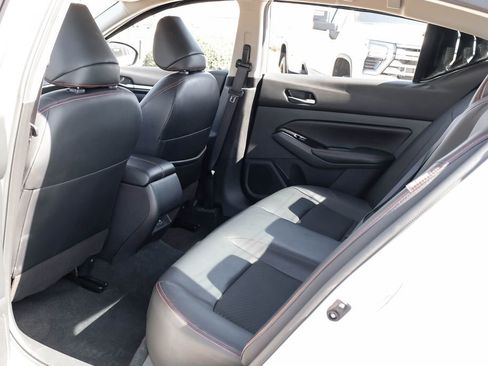 Used 2023 Nissan Altima 2.5 SR image 36