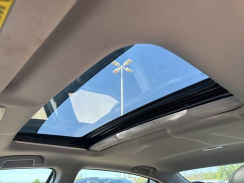 Used 2016 Honda Accord EX-L image 33