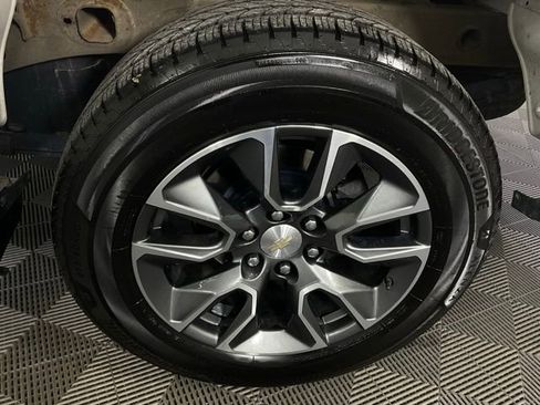 Used 2022 Chevrolet Silverado 1500 LT image 45