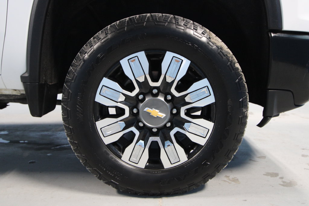 Used 2022 Chevrolet Silverado 2500 W/T w/ WT Convenience Package AWD/4WD image 28