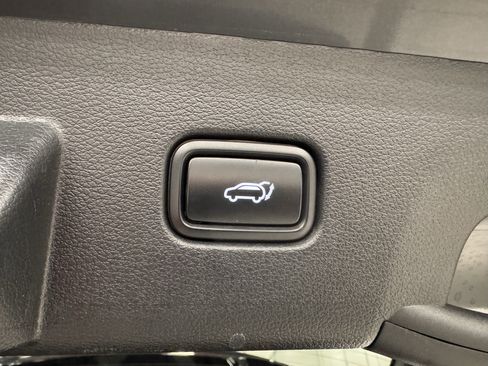 Certified 2024 Kia Sportage SX Prestige image 28