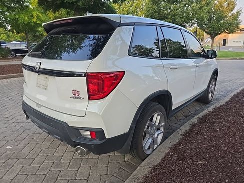 Used 2024 Honda Passport EX-L image 5