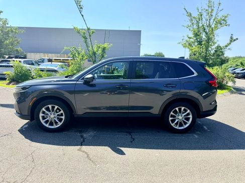 Used 2024 Honda CR-V EX image 2