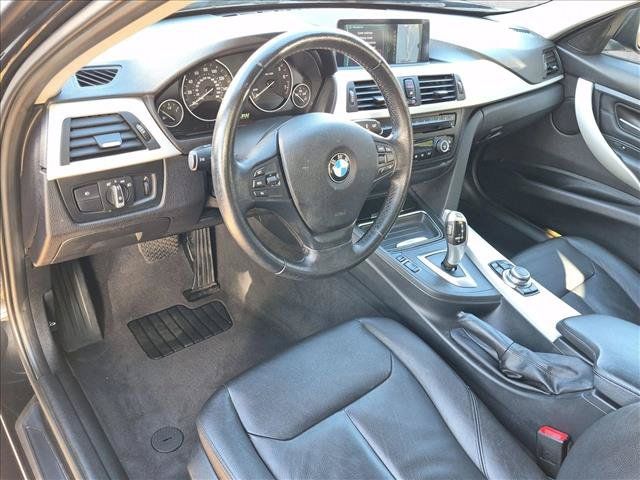 Used 2013 BMW 328i Sedan RWD image 10
