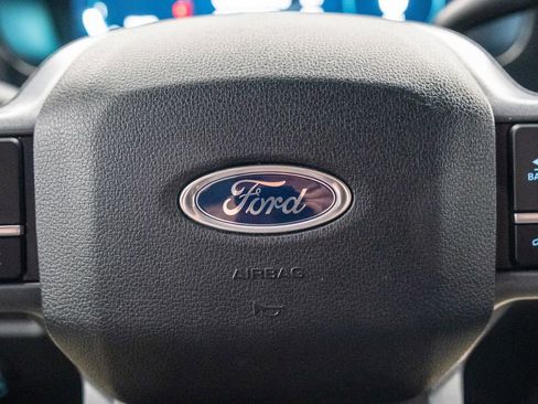 Used 2023 Ford F250 Lariat w/ Sport Appearance Package image 25