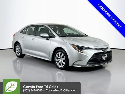 Used 2025 Toyota Corolla LE