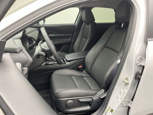 New 2025 MAZDA CX-30 AWD 2.5 S w/ Select Sport Pkg image 8