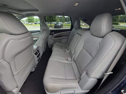 Used 2020 Acura MDX w/ Technology Package FWD image 11