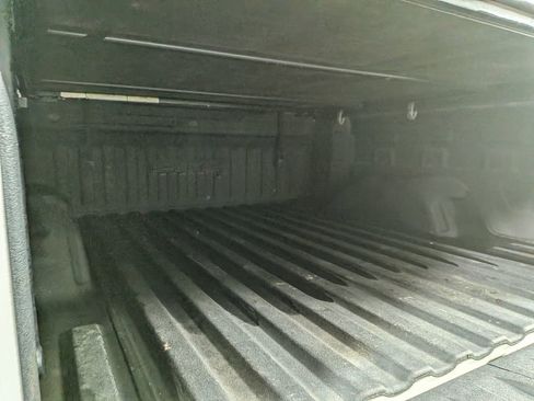 Used 2020 GMC Sierra 1500 AT4 w/ AT4 Premium Package image 9