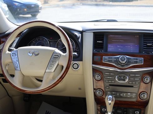 Used 2016 INFINITI QX80 4WD w/ Deluxe Technology Package image 26