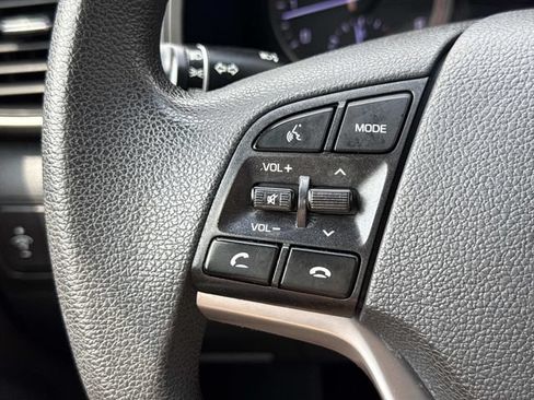 Used 2020 Hyundai Tucson Value FWD image 24