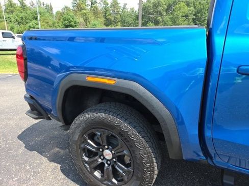Used 2024 GMC Canyon Elevation w/ Convenience Package AWD/4WD image 36