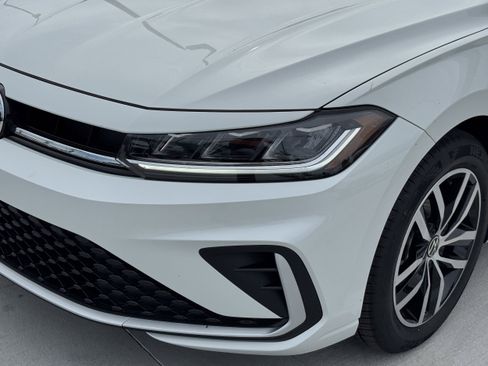 New 2025 Volkswagen Jetta SE image 7