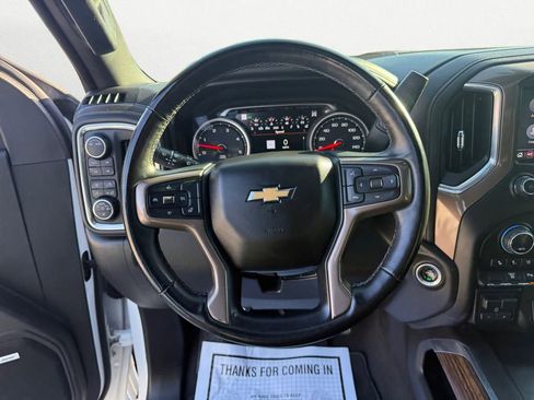 Used 2023 Chevrolet Silverado 2500 High Country image 12