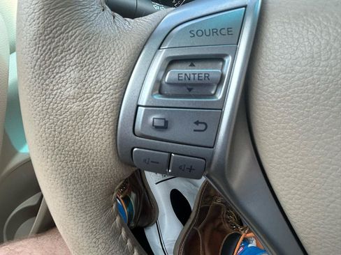 Used 2015 Nissan Altima 2.5 SL w/ Technology Package FWD image 19