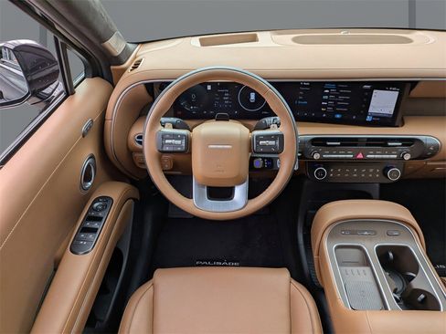 Used 2026 Hyundai Palisade Calligraphy image 18