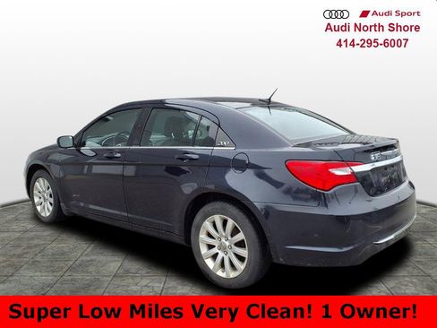 Used 2012 Chrysler 200 Touring image 4