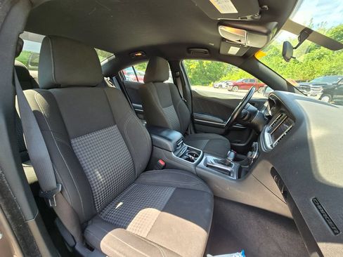 Used 2023 Dodge Charger SXT RWD image 16