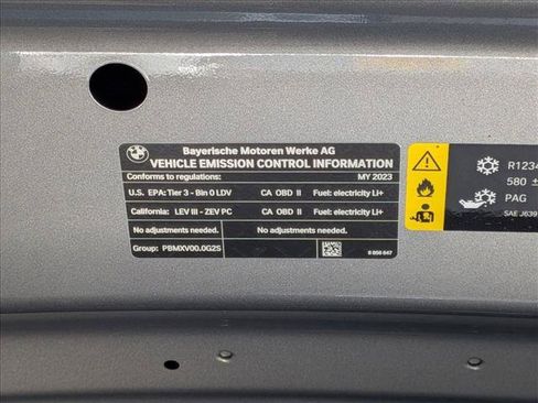 Certified 2023 BMW i4 eDrive40 w/ Premium Package RWD image 27