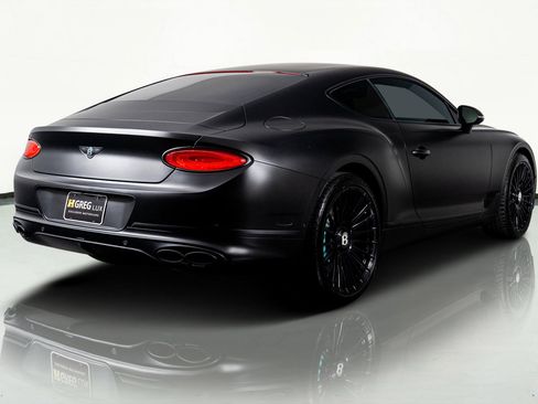 Used 2023 Bentley Continental GT Mulliner image 10