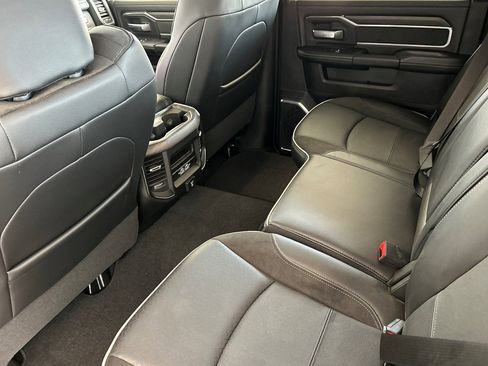 New 2026 RAM 2500 Laramie AWD/4WD image 13